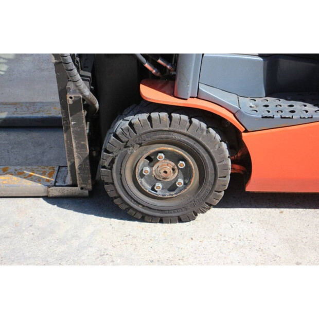 2018 Toyota 8FBEK16T-43209087