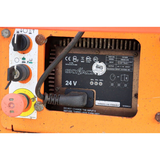 2015 SkyJack SJ III 3219-43209244