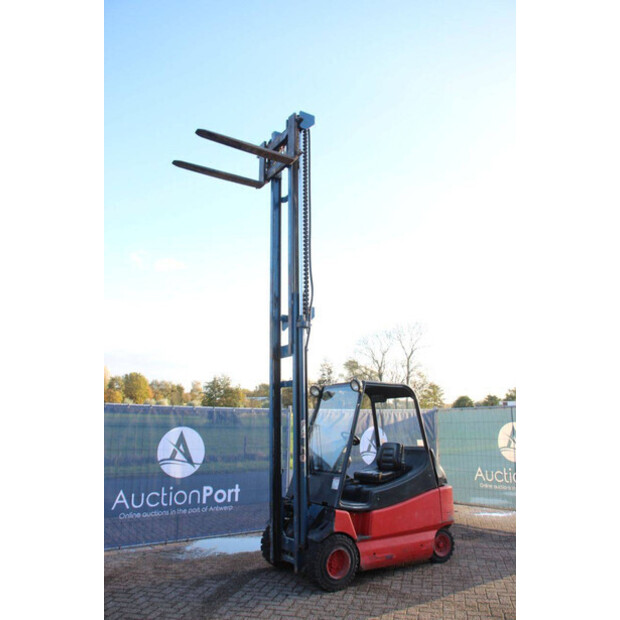 1997 Linde E30-02-43209323