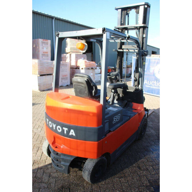 2006 تويوتا 7FBMF30-43209365