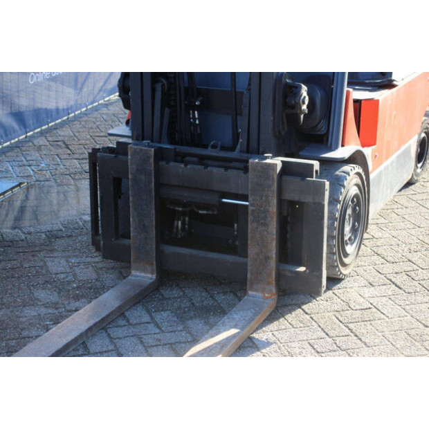 2006 تويوتا 7FBMF30-43209370