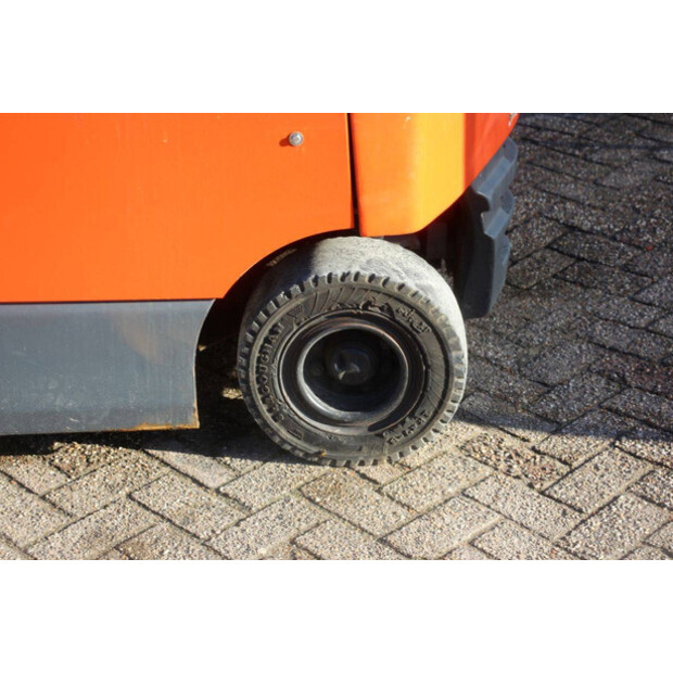 2006 تويوتا 7FBMF30-43209375