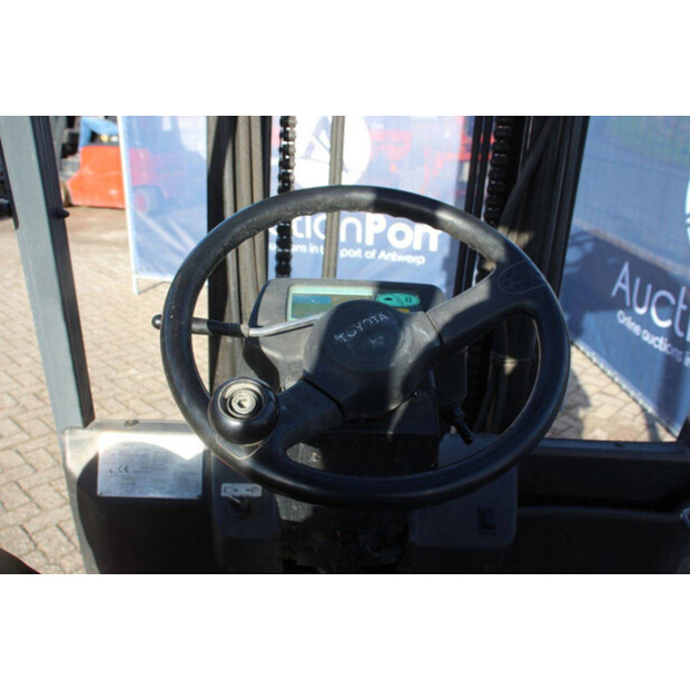 2006 تويوتا 7FBMF30-43209383