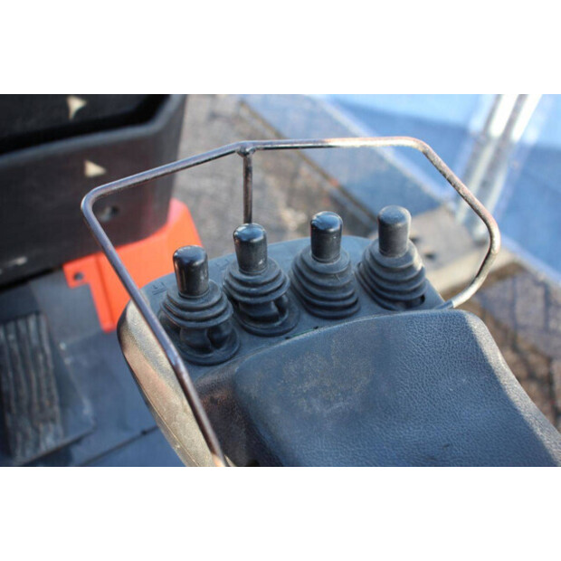 2006 تويوتا 7FBMF30-43209384