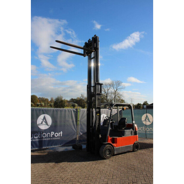 2006 تويوتا 7FBMF30-43209386