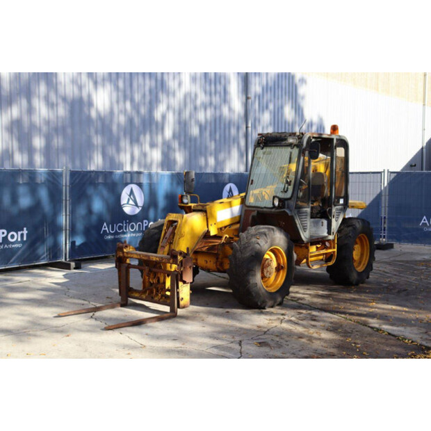 جيه سي بي 525-67-43209485