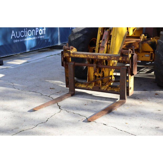 جيه سي بي 525-67-43209486