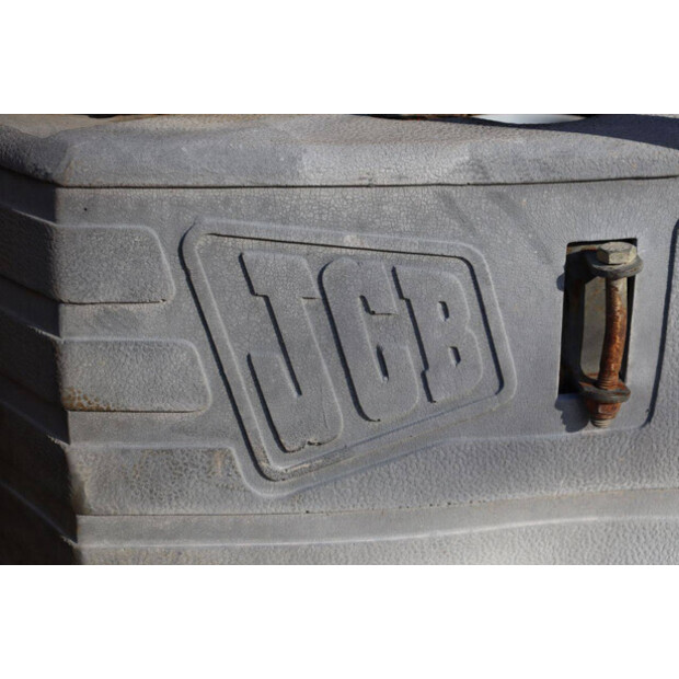 جيه سي بي 525-67-43209519