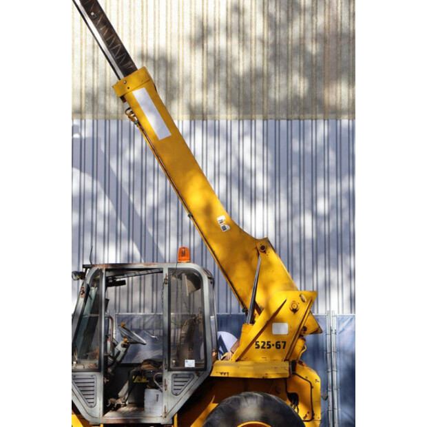 جيه سي بي 525-67-43209524