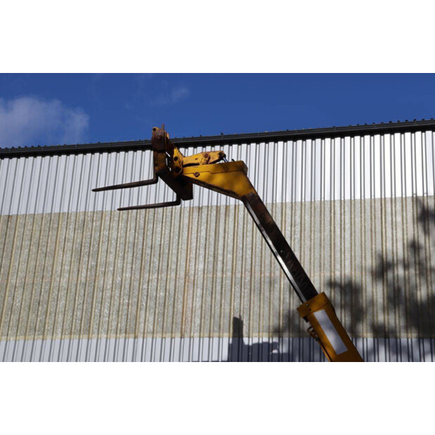 جيه سي بي 525-67-43209525