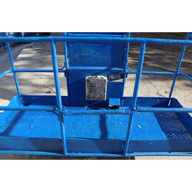 2003 Genie S-45-43209538