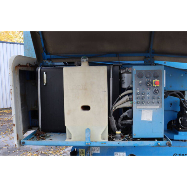 2003 Genie S-45-43209556