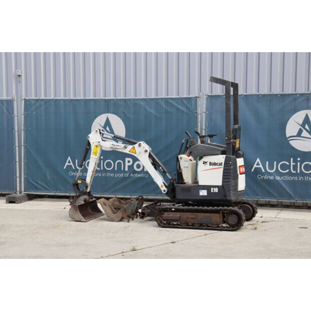 2011 BOBCAT E10-43209614