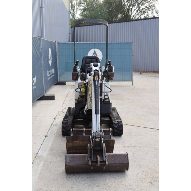 2011 BOBCAT E10-43209619