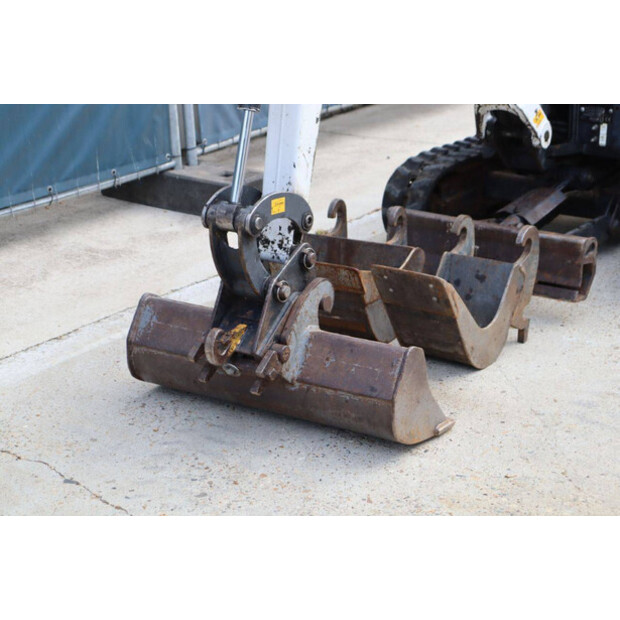 2011 BOBCAT E10-43209621