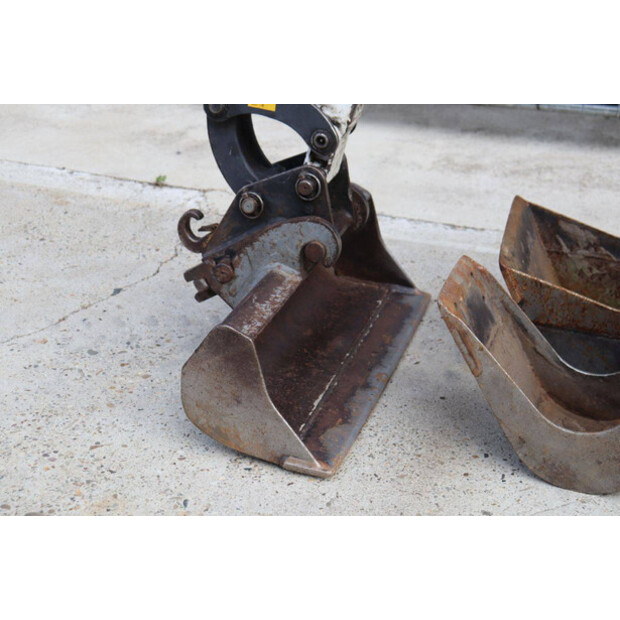 2011 BOBCAT E10-43209623