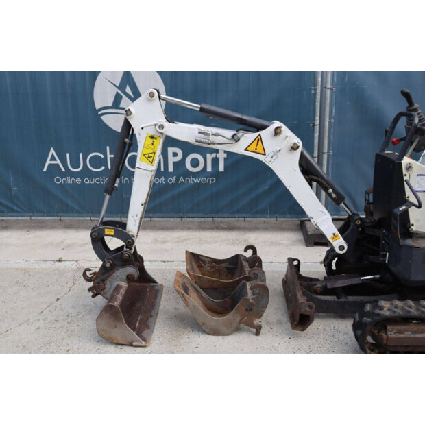 2011 BOBCAT E10-43209624