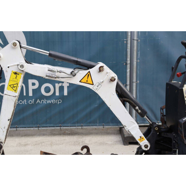 2011 BOBCAT E10-43209625