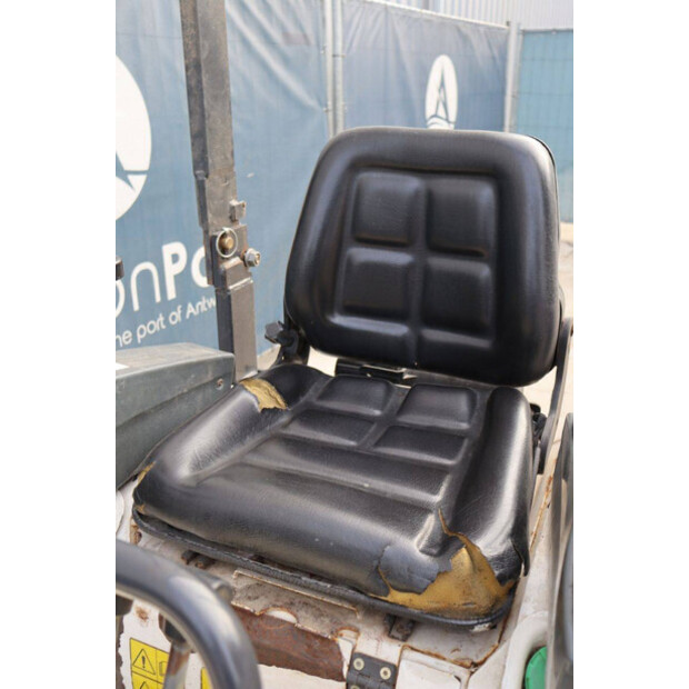 2011 BOBCAT E10-43209639