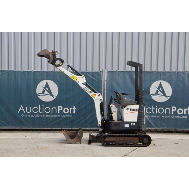 2011 BOBCAT E10-43209653