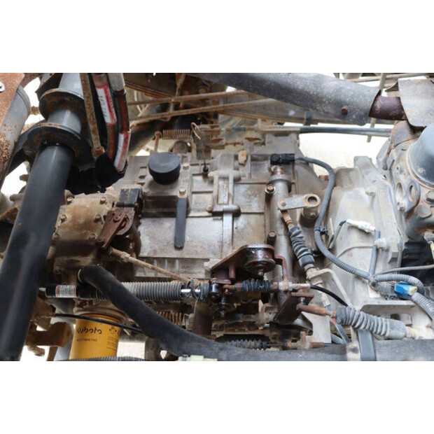 2013 KUBOTA RTV1140CPX-UK-43209935