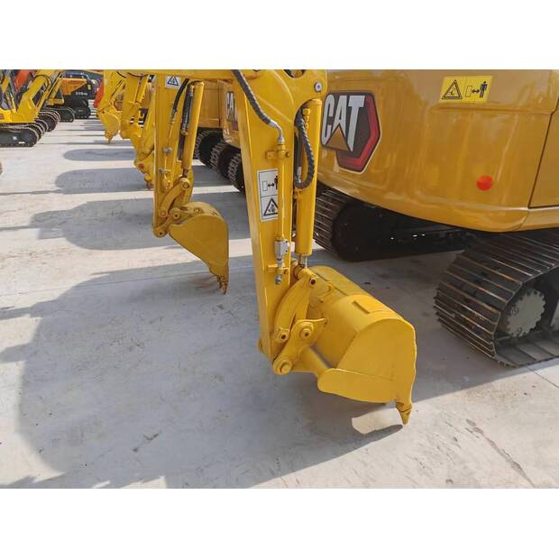 2023 كوماتسو PC30-43223142