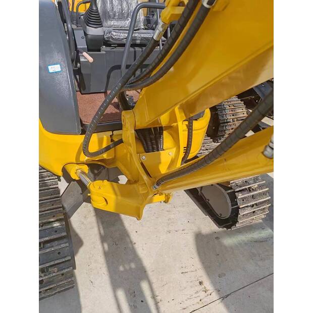 2024 Komatsu PC35-43223152