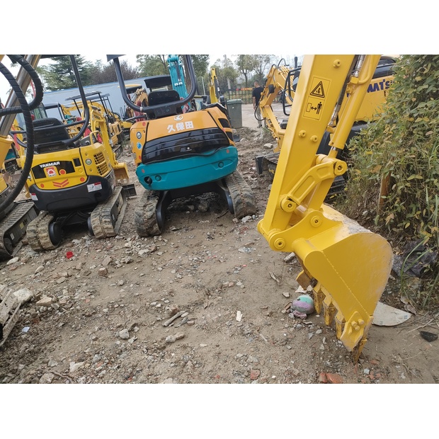 2022 Komatsu pc35-2-43223158