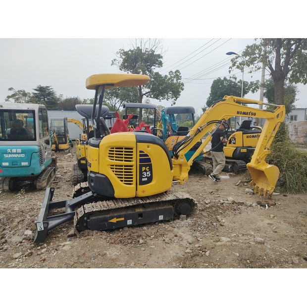 2022 Komatsu pc35-2-43223167