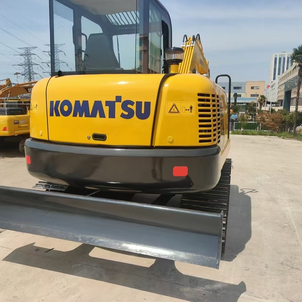 2023 Komatsu PC56-43223479