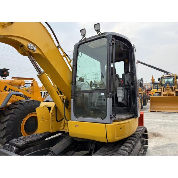 2023 كوماتسو PC78US-43223526