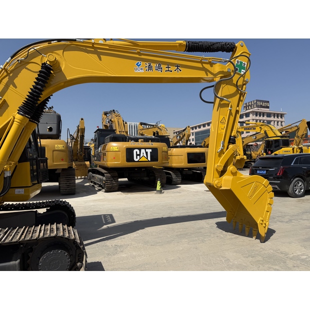 2024 كوماتسو PC110-43223540