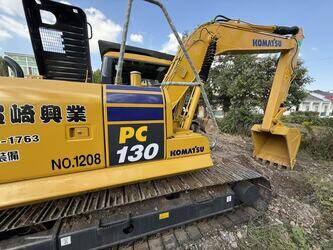 صورة ل حفارات 2022 كوماتسو PC130 للبيع في الصّين