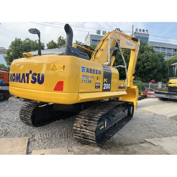 2024 كوماتسو PC200-8-43224297