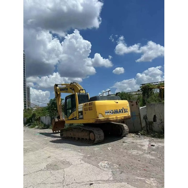 2018 كوماتسو PC200-10-43224319