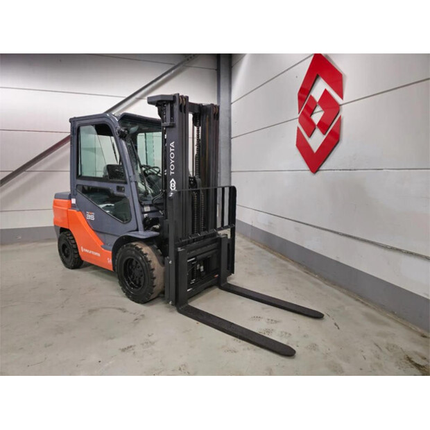 2022 Toyota 52-8FDJF35-43225051