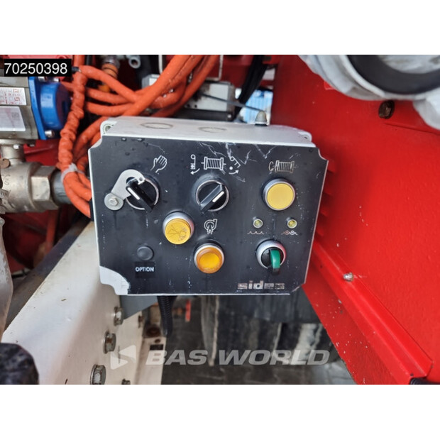 2005 Renault KERAX 420-43225107