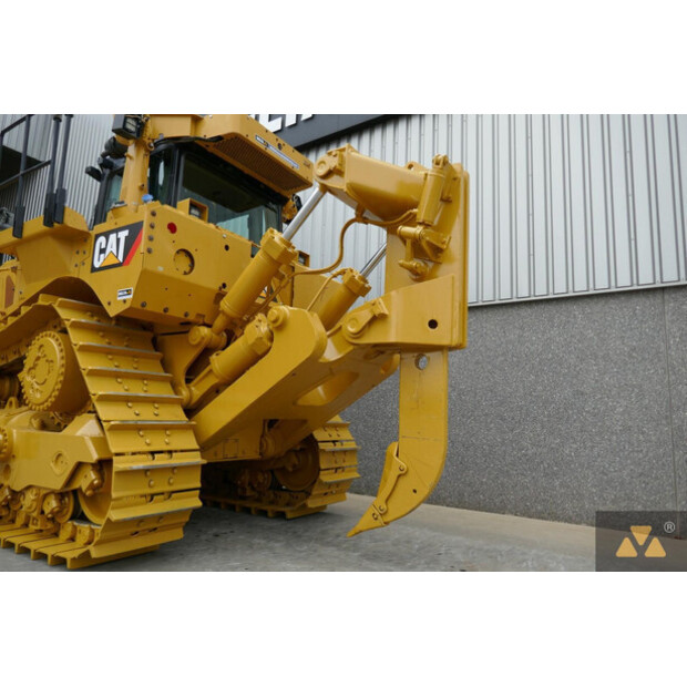 2018 كاتربيلر D8T-43225133