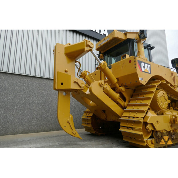 2018 كاتربيلر D8T-43225136