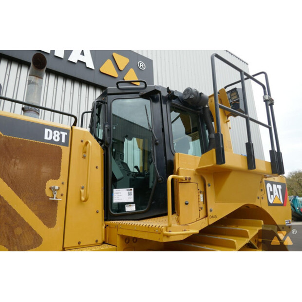 2018 كاتربيلر D8T-43225146