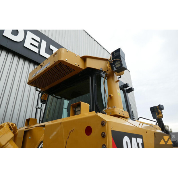 2018 كاتربيلر D8T-43225149