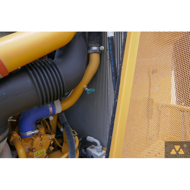 2018 كاتربيلر D8T-43225153