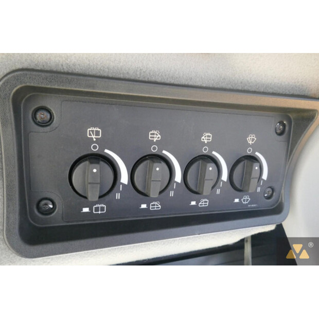 2018 كاتربيلر D8T-43225190