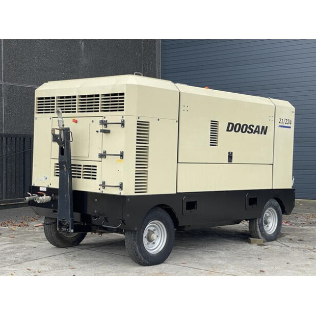 2016 Doosan 21 / 224 - N-43225498