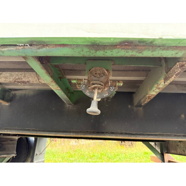 1986 Floor FLO 12-20-43225540