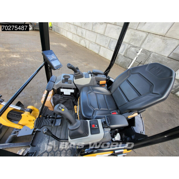 2023 Caterpillar 301.5-43225969