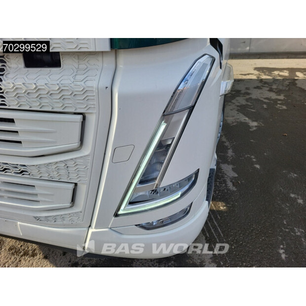 2021 فولفو FH500-43226523