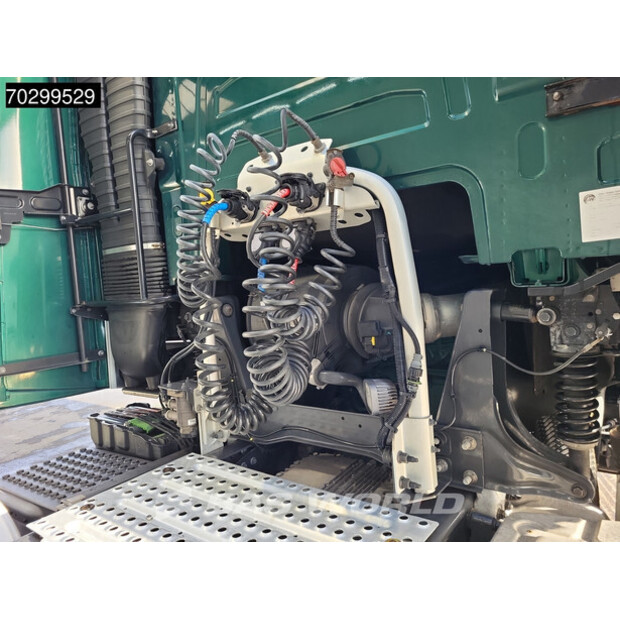 2021 فولفو FH500-43226526