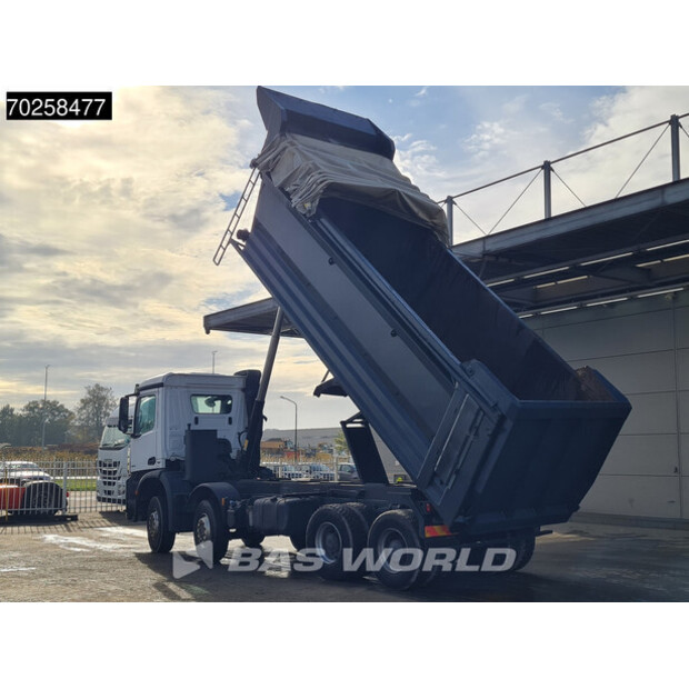 2017 Mercedes-Benz Arocs 4142-43227260