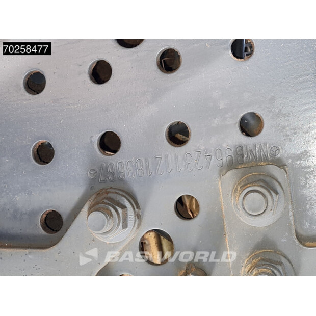 2017 Mercedes-Benz Arocs 4142-43227355